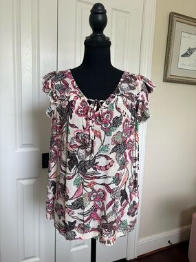 Old Navy Floral Tie-Front Flutter Sleeve Top in Pink, Cream and Green